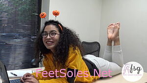 ZOEY'S Japanese Yankee TICKLISH Feet Donk AND Feet PREVIEW